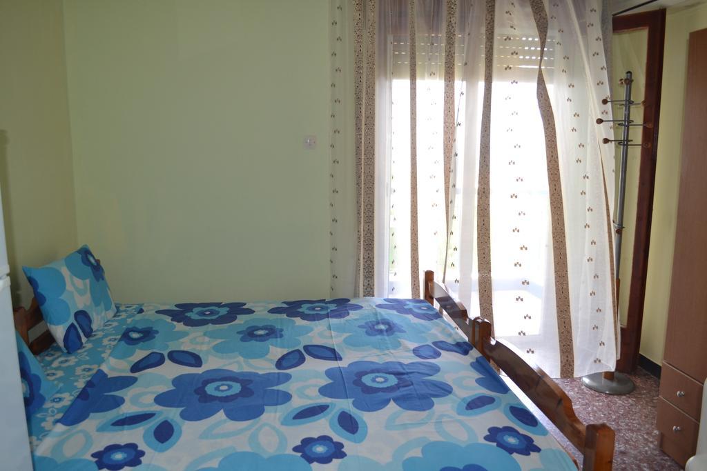 House Souzanna Apartman Toróni Kültér fotó